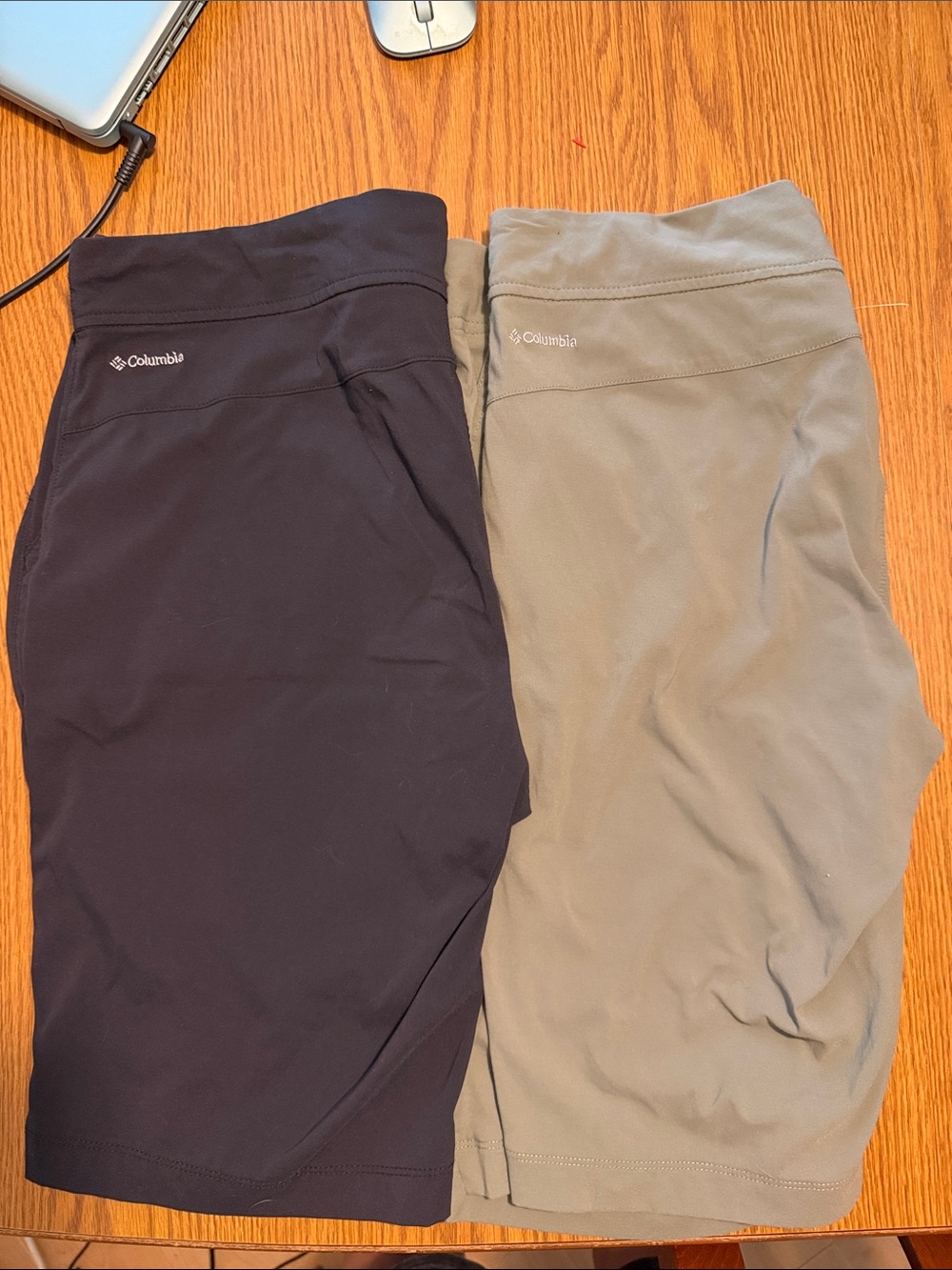 Bundle of 2 Columbia Women’s Shorts in Black and Olive Green Size 10